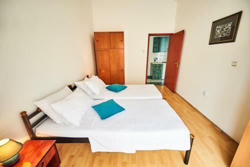 Apartments Mont