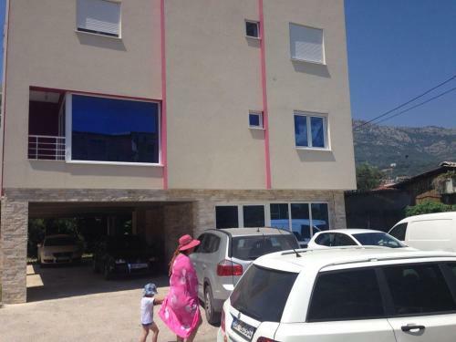 Apartments Cherva
