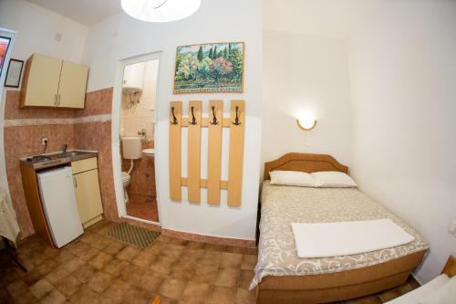 Hostal Guest House Slavuj