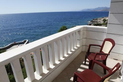 Hotel R