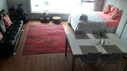 Gym & Pool. Loft Condesa Double Level Apartment
