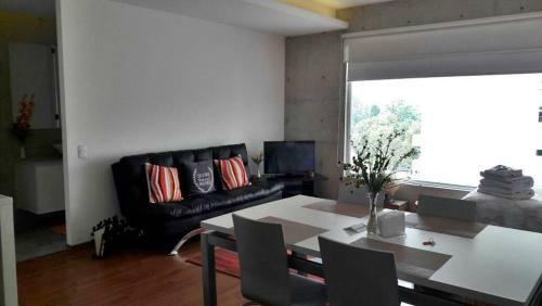 Gym & Pool. Loft Condesa Double Level Apartment