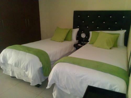 Hostal Yoye Guesthouse