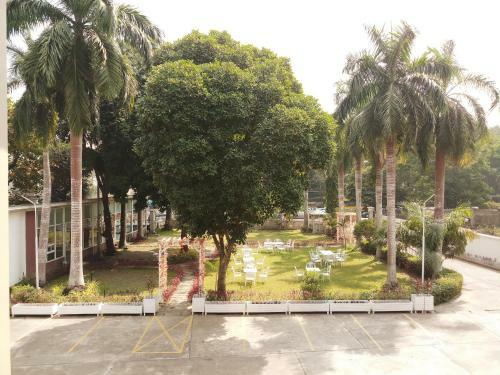 Ruby Garden Hotel