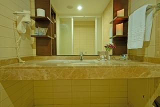 Tourist Hotel
