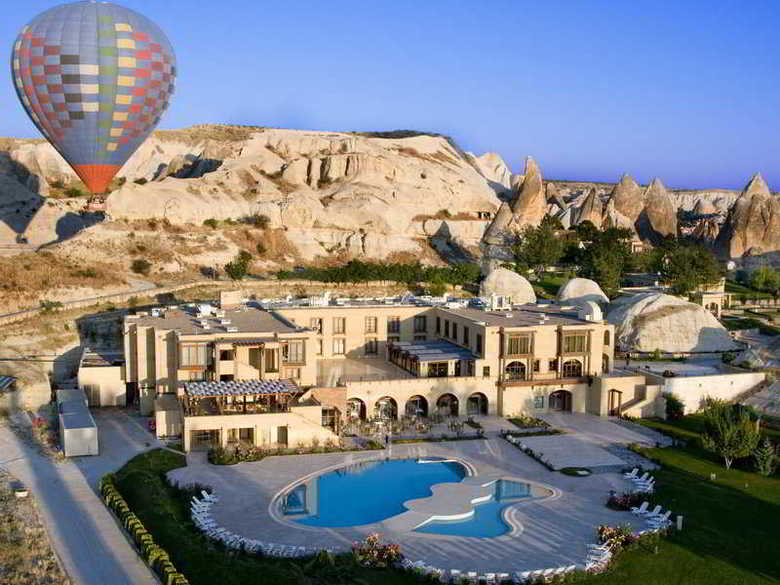 Tourist Hotel