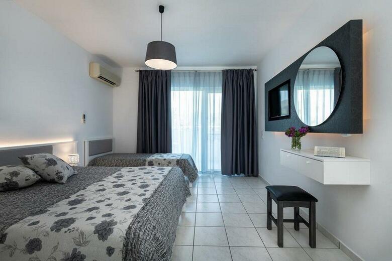 Hotel Ilios