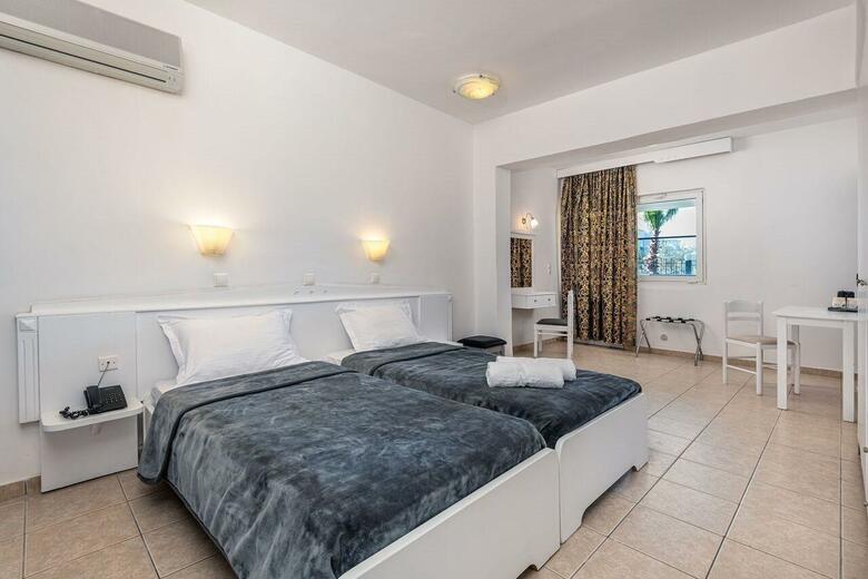 Hotel Ilios
