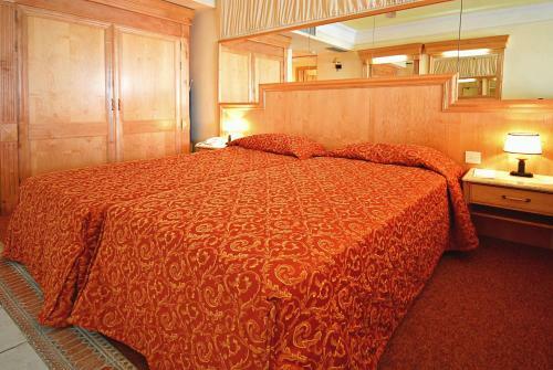 Hotel Santana