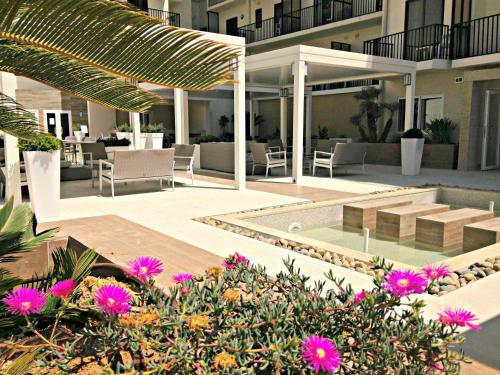 Hotel Santana