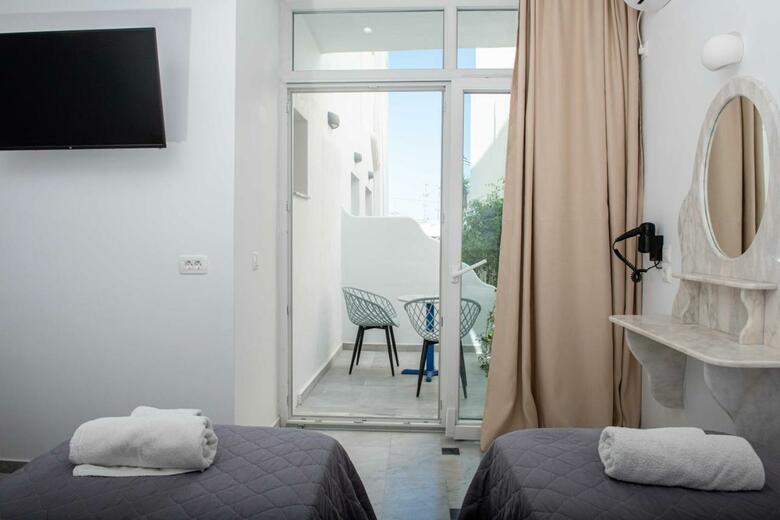 Hotel Cyclades