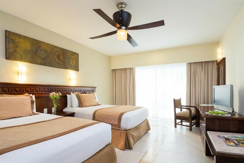 Hotel Bluebay Grand Esmeralda - All Inclusive