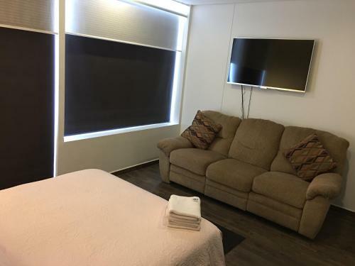 Napoles Condo Suite