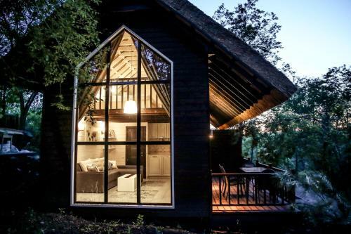 Hotel Tree House