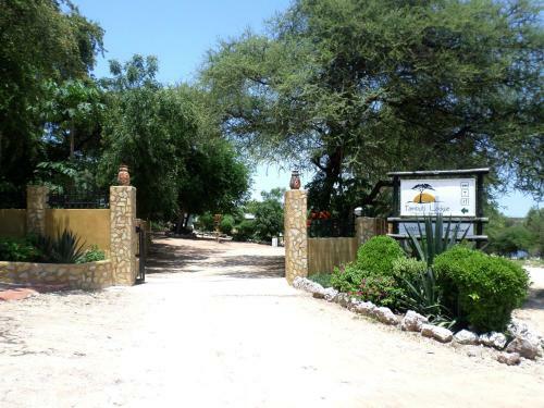 Tambuti Lodge