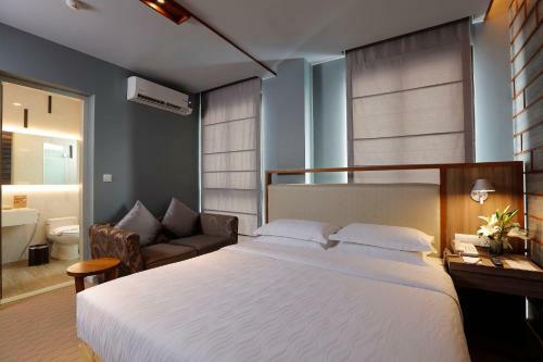 The Link Yangon Boutique Hotel
