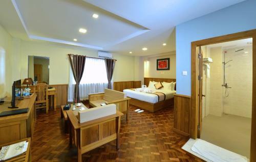 Hotel H Valley Yangon
