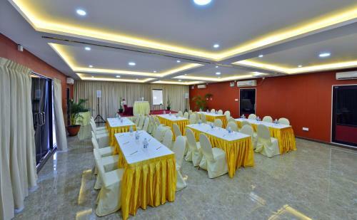 Hotel H Valley Yangon
