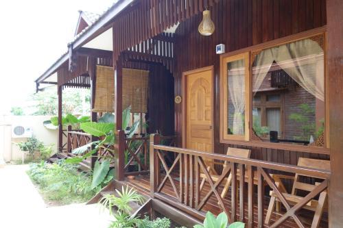 Inle Cottage Hotel