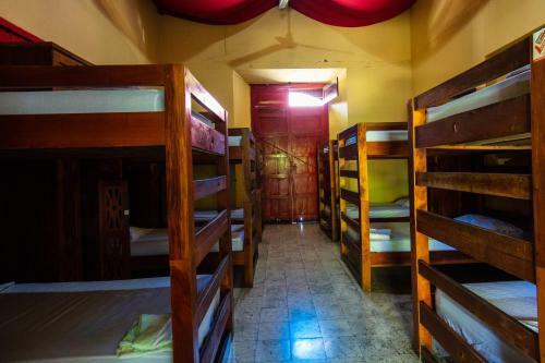 Albergue Hostal Lazybones