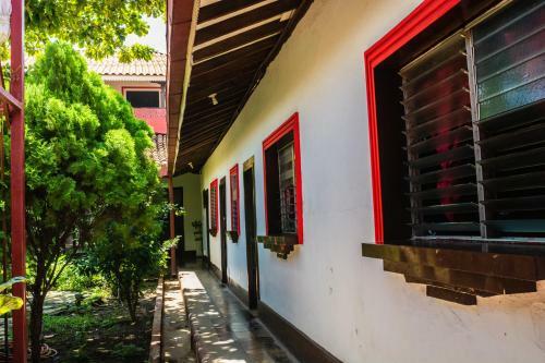 Albergue Hostal Lazybones