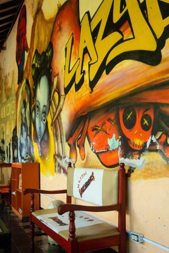 Albergue Hostal Lazybones