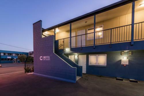 C-motel