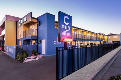 C-motel