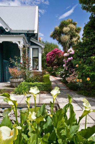 Orari Bed And Breakfast