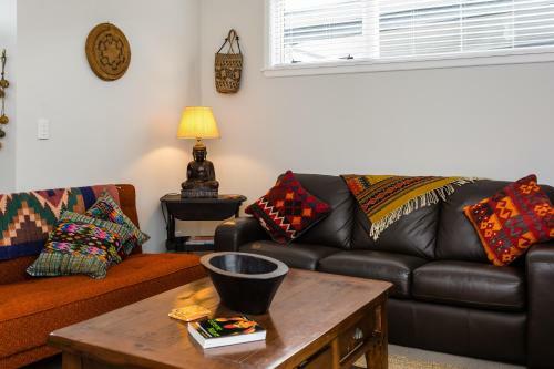 Casita Flora Vacation Home
