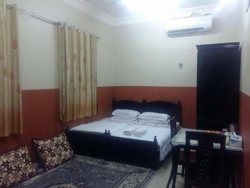 Five Continents Hotel