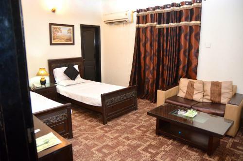 Green Fort Hotel