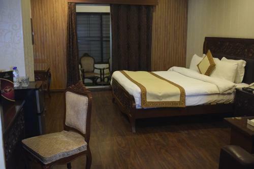 Grand Millennium Hotel