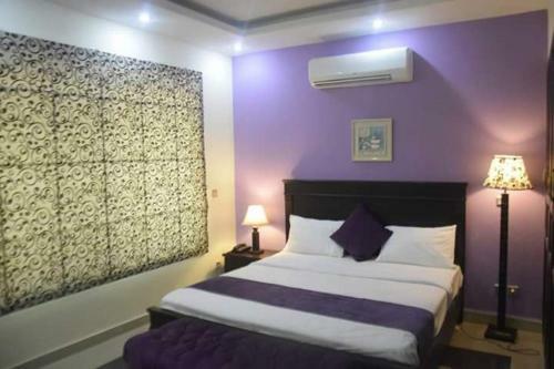 Hostal Elite Residence