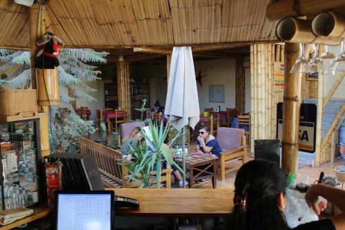 Hostal La Casa De Bamboo