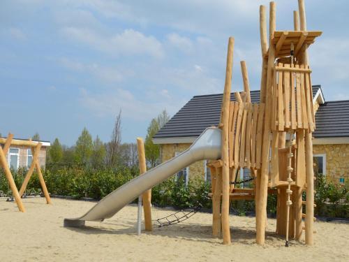 Holiday Home Resort Mooi Bemelen II