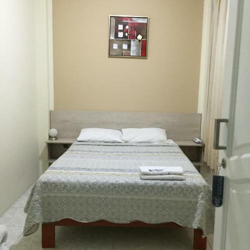 Hotel Hostal Gazu