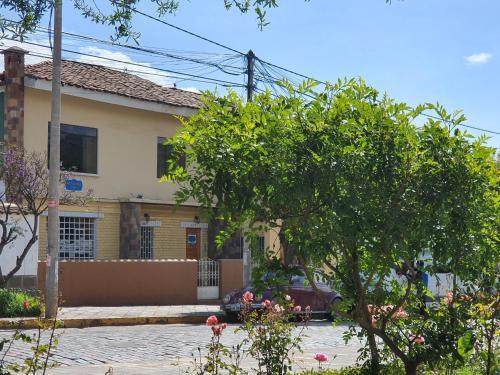 La Escala Bed And Breakfast