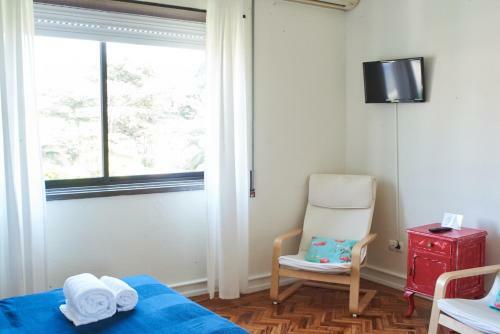 Cascais Cool Hostel Suites & Pool
