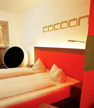 Hotel Cocoon