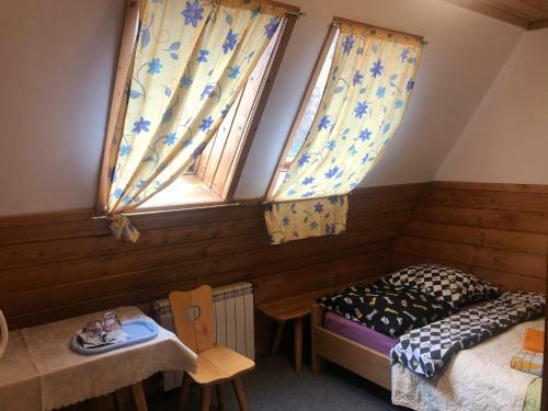 Camping Harenda Pokoje Go?cinne I Domki