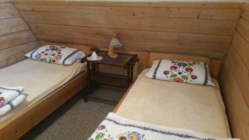 Camping Harenda Pokoje Go?cinne I Domki