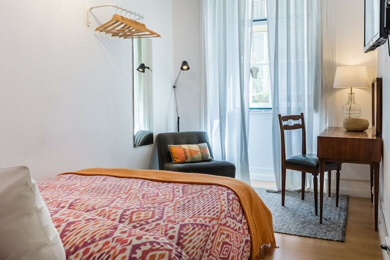 Hostal House Sao Bento