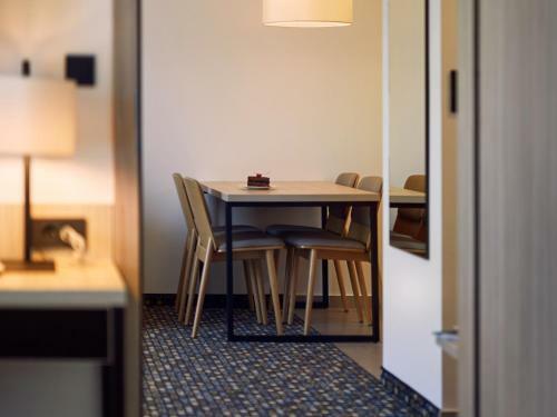 Bristol Aparthotel