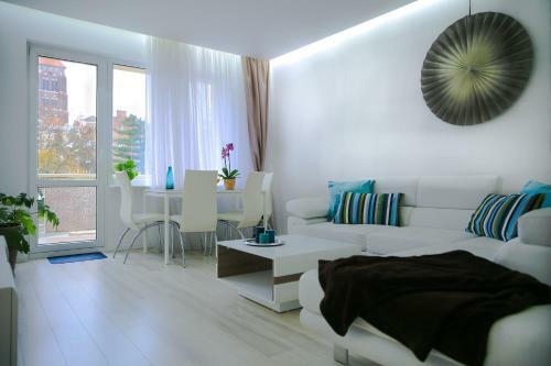 Apartament ?wi?toja?ska