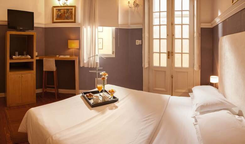 Hotel 1555 Malabia House