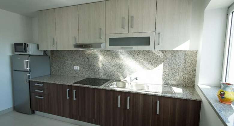 Hostal Peralux