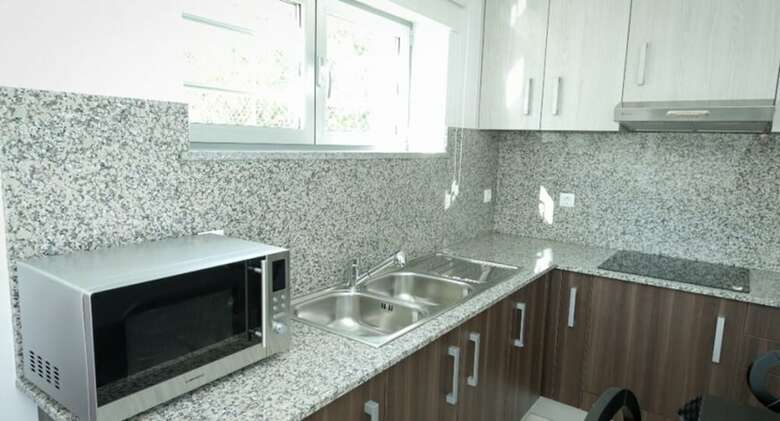 Hostal Peralux