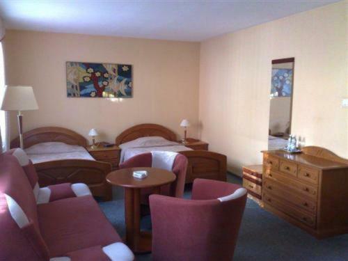 Hotel ?u?awy