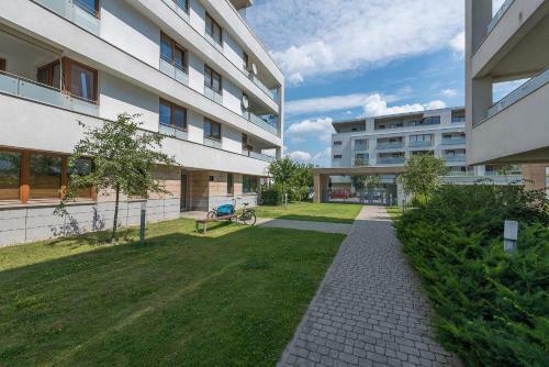 P&o Apartments Airport